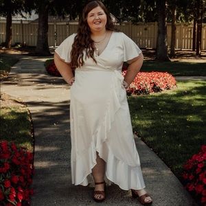 Size 22W, David’s Bridal White Dress, worn once